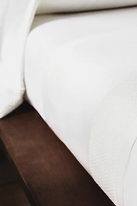 SATEEN FLAT SHEET WITH CROCHET BORDER