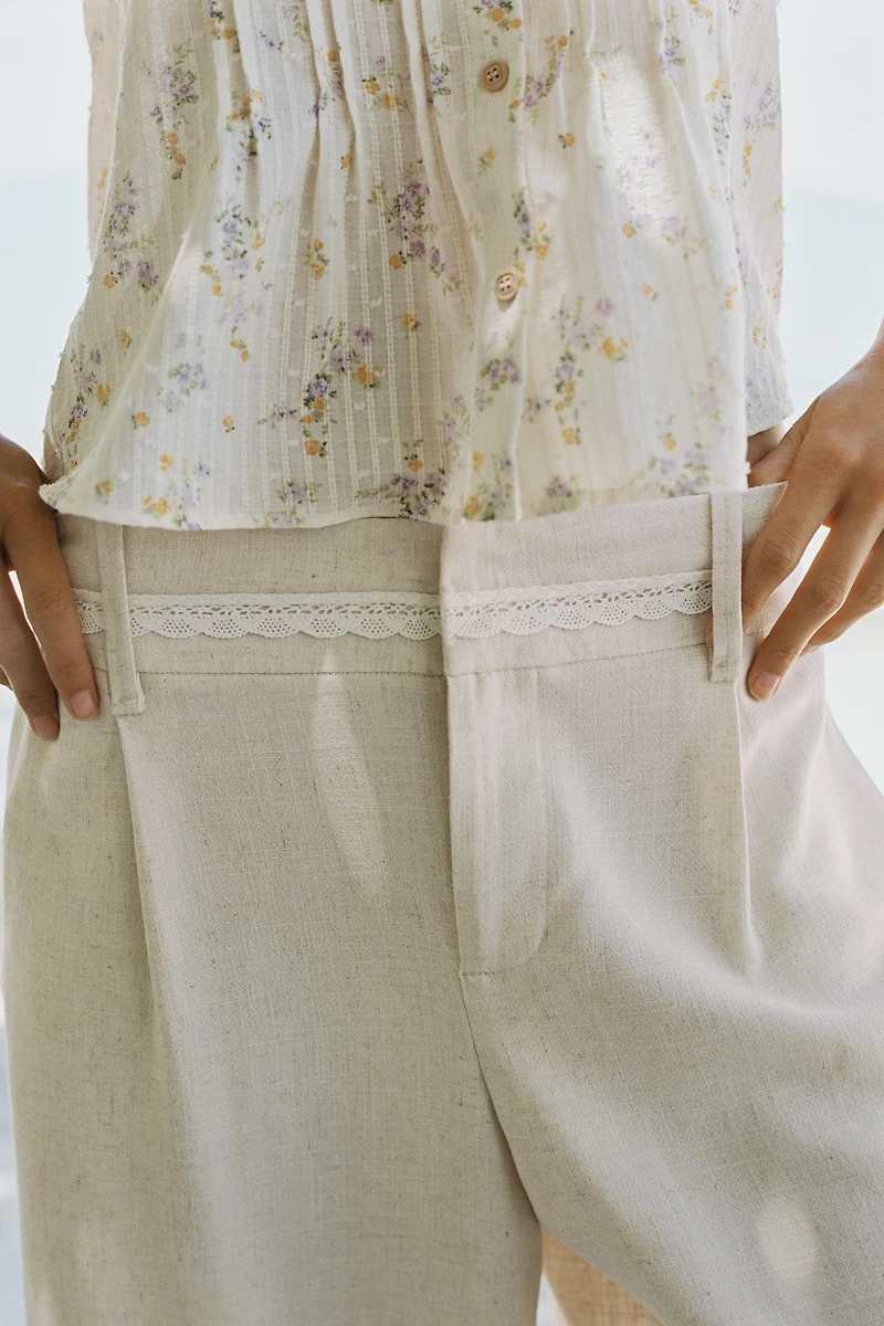 LONG LINEN LACE TRIM SHORTS