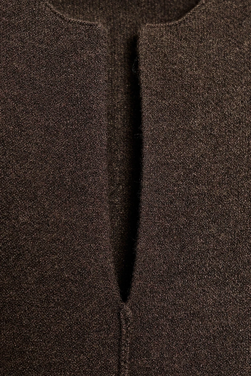 ROBE MI-LONGUE EN MAILLE