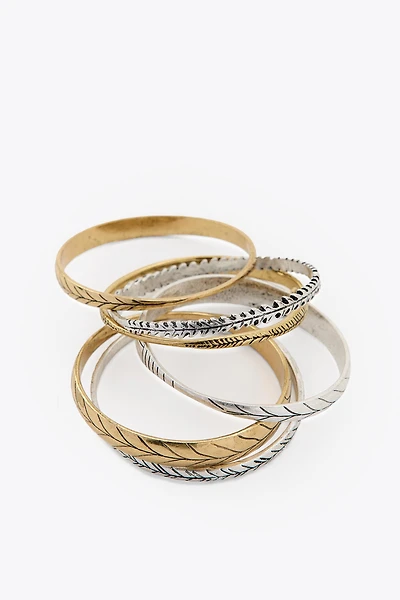 PACK OF COMBINED RIGID BRACELETS