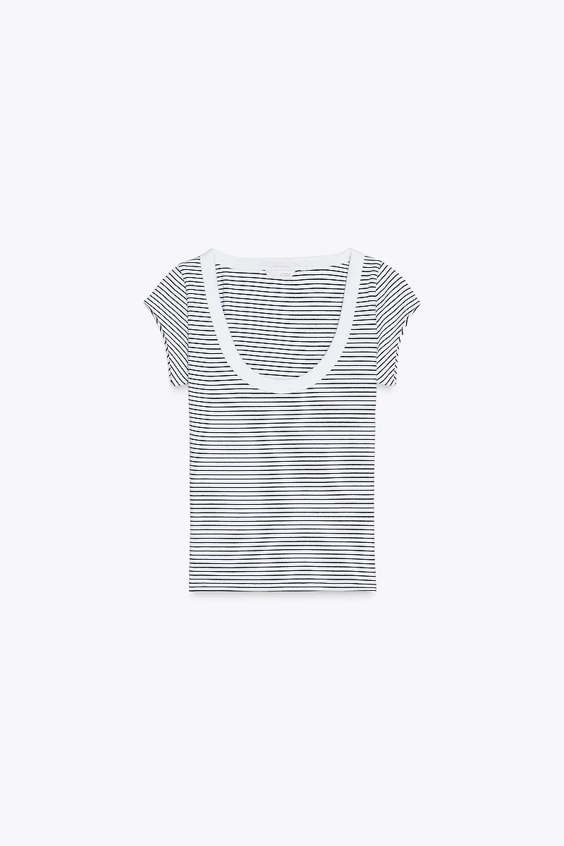 SCOOP NECK TOP