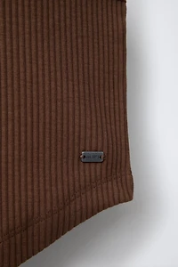 RIBBED SWIMMER T-SHIRT