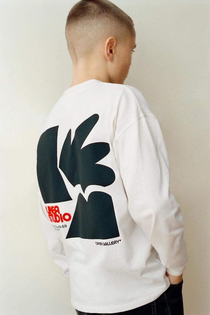 FLOCKED PRINT T-SHIRT