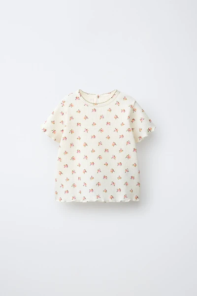 FLORAL WAFFLE KNIT T-SHIRT