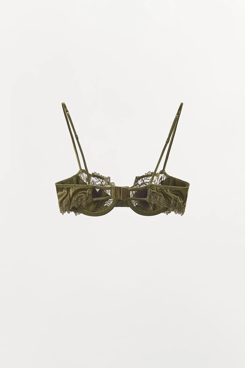 SATIN LACE UNDERWIRE BRA