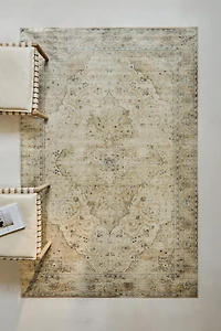VINTAGE STYLE AREA RUG
