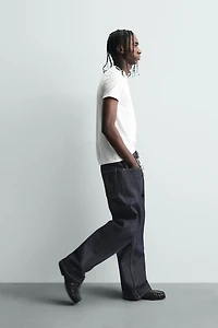 BAGGY FIT JEANS WITH TOPSTITCHING