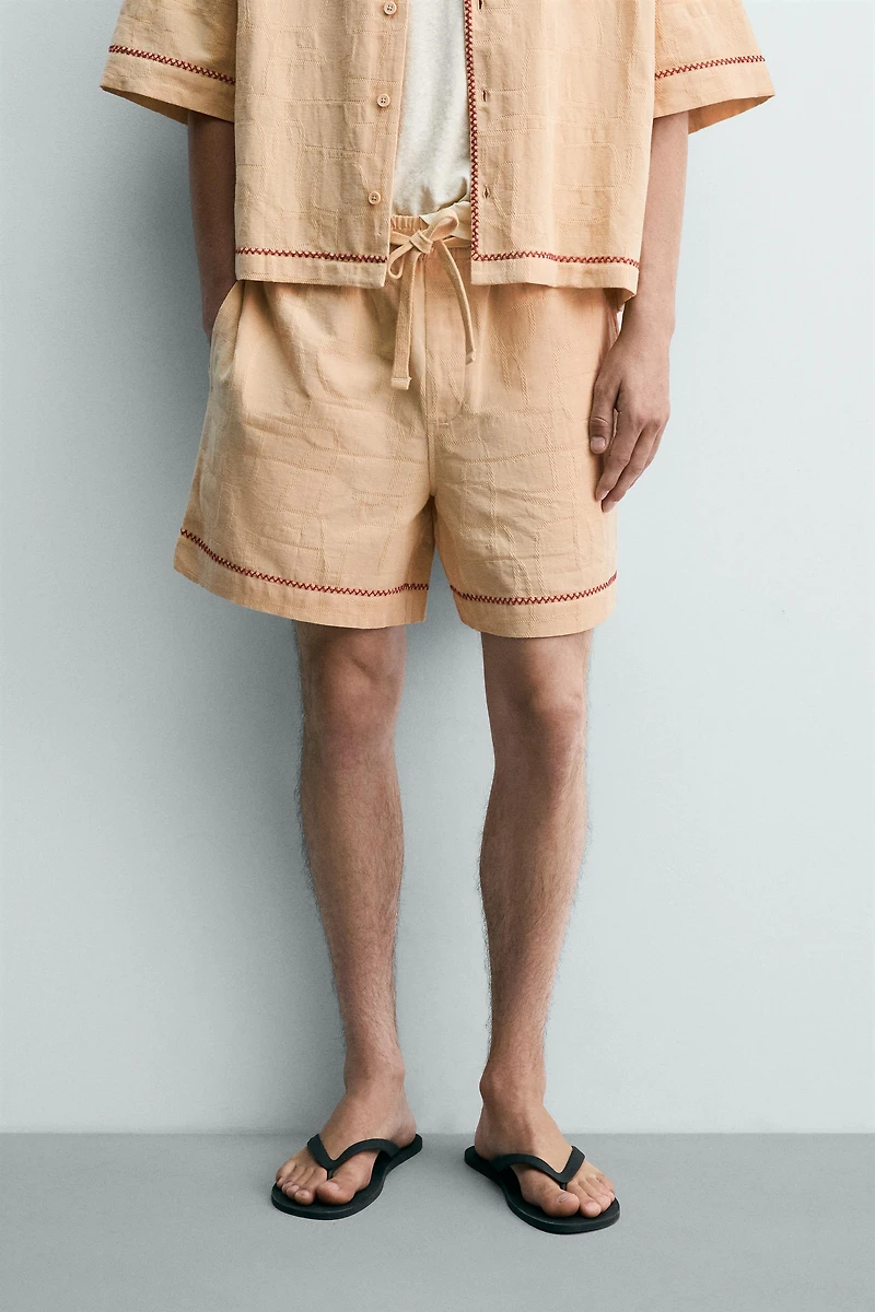 EMBROIDERED JACQUARD RELAXED FIT SHORTS
