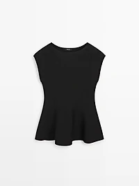 Knit top with crew neck
