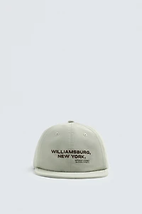 CASQUETTE VISIÈRE PLATE BRODÉE