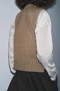 WOOL BLEND HIGH NECK VEST