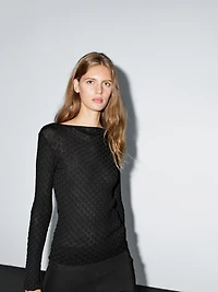 Long sleeve textured 100% cotton top