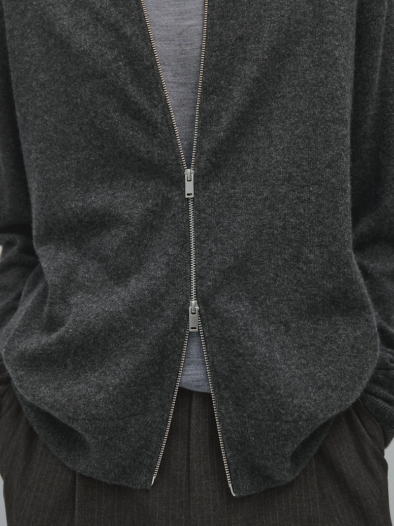 100% cashmere zip-up cardigan