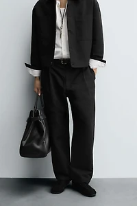 RELAXED FIT PLEATED PANTS