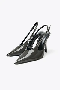 CHAUSSURES OUVERTES À L'ARRIÈRE EFFET VERNI