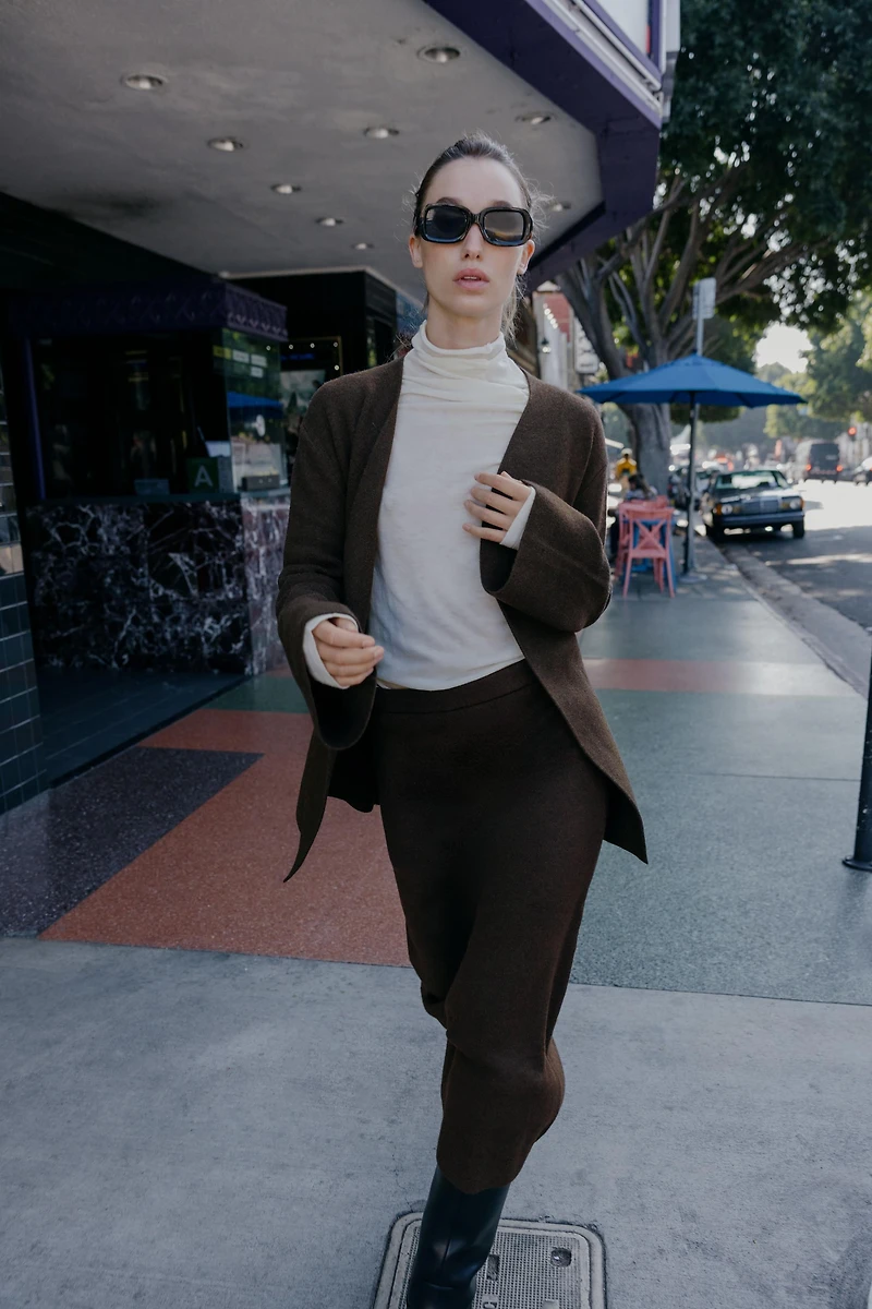 JUPE MI-LONGUE EN MAILLE