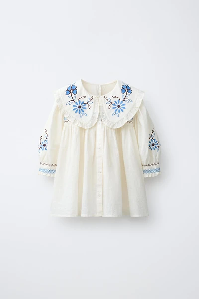 EMBROIDERED FLORAL PETER PAN COLLAR SHIRT