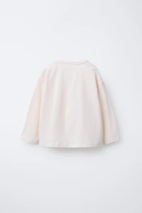 EMBROIDERED DETAIL T-SHIRT