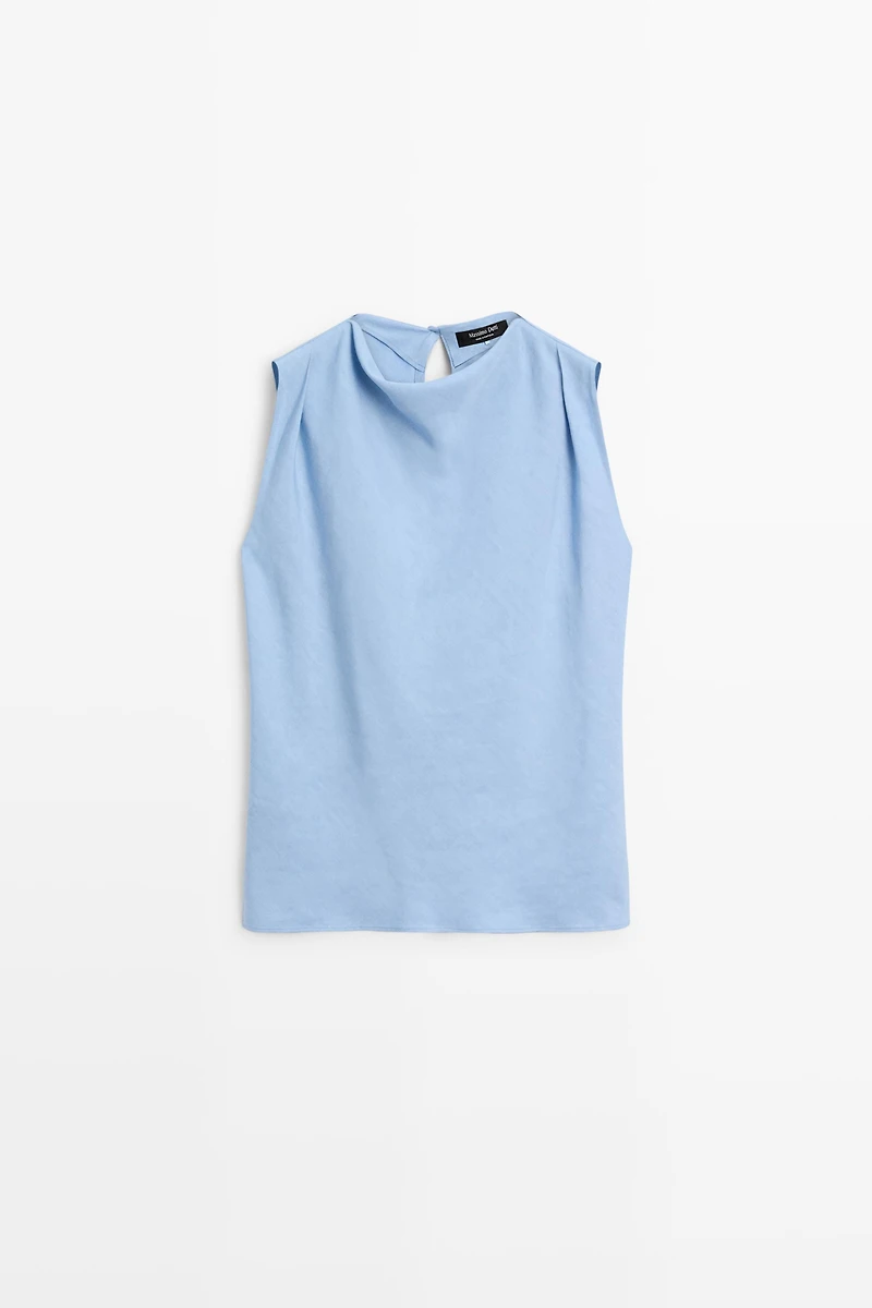 Flowing linen blend pleated top