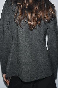 KNIT BLAZER WITH BROOCH