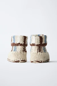 KNIT BOOTIES