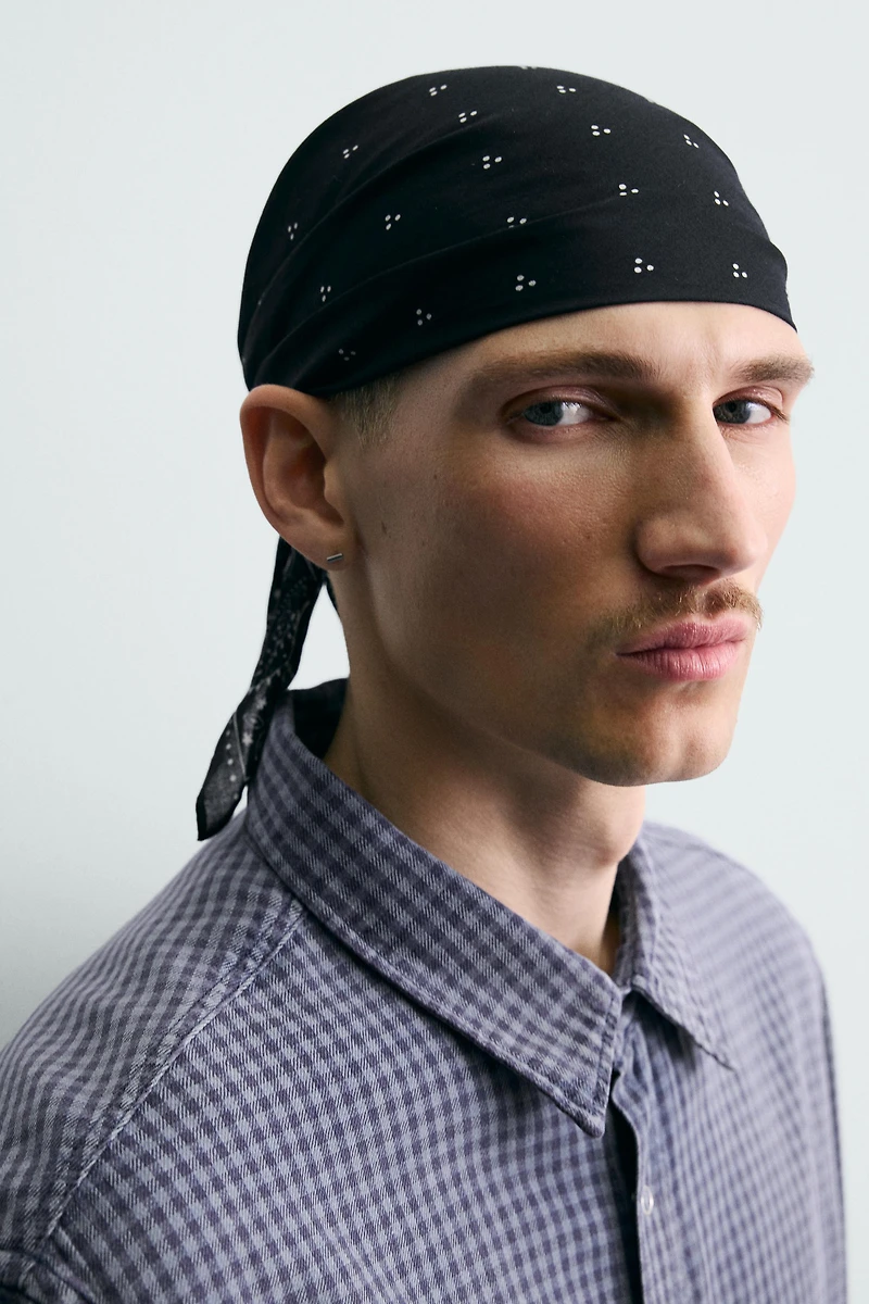 PAISLEY PRINT BANDANA