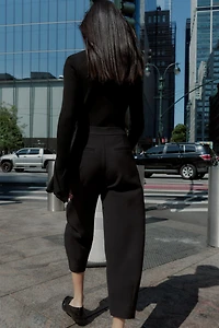 PLEATED TAPERED PANTS