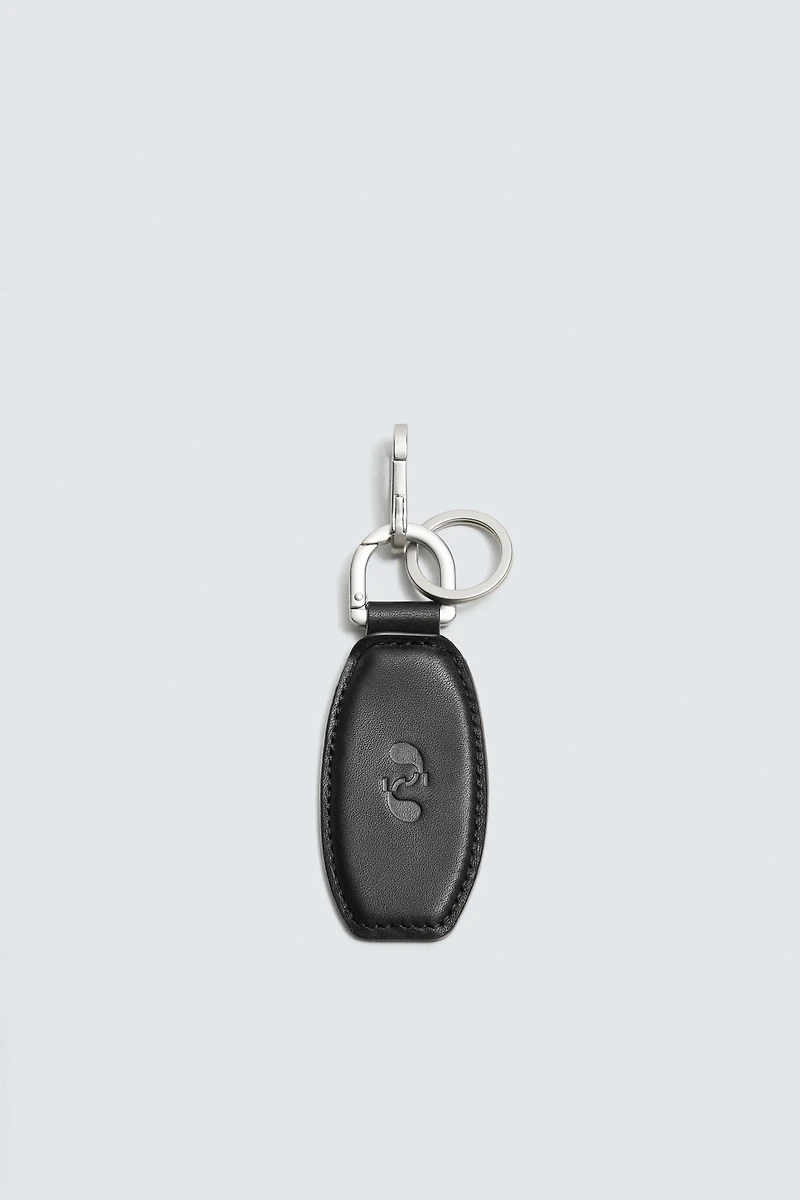 LEATHER KEYCHAIN