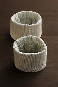 ROUND STRIPED MUSLIN BABY ORGANIZER