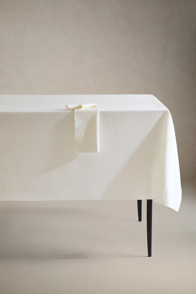 HEAVY COTTON TABLECLOTH