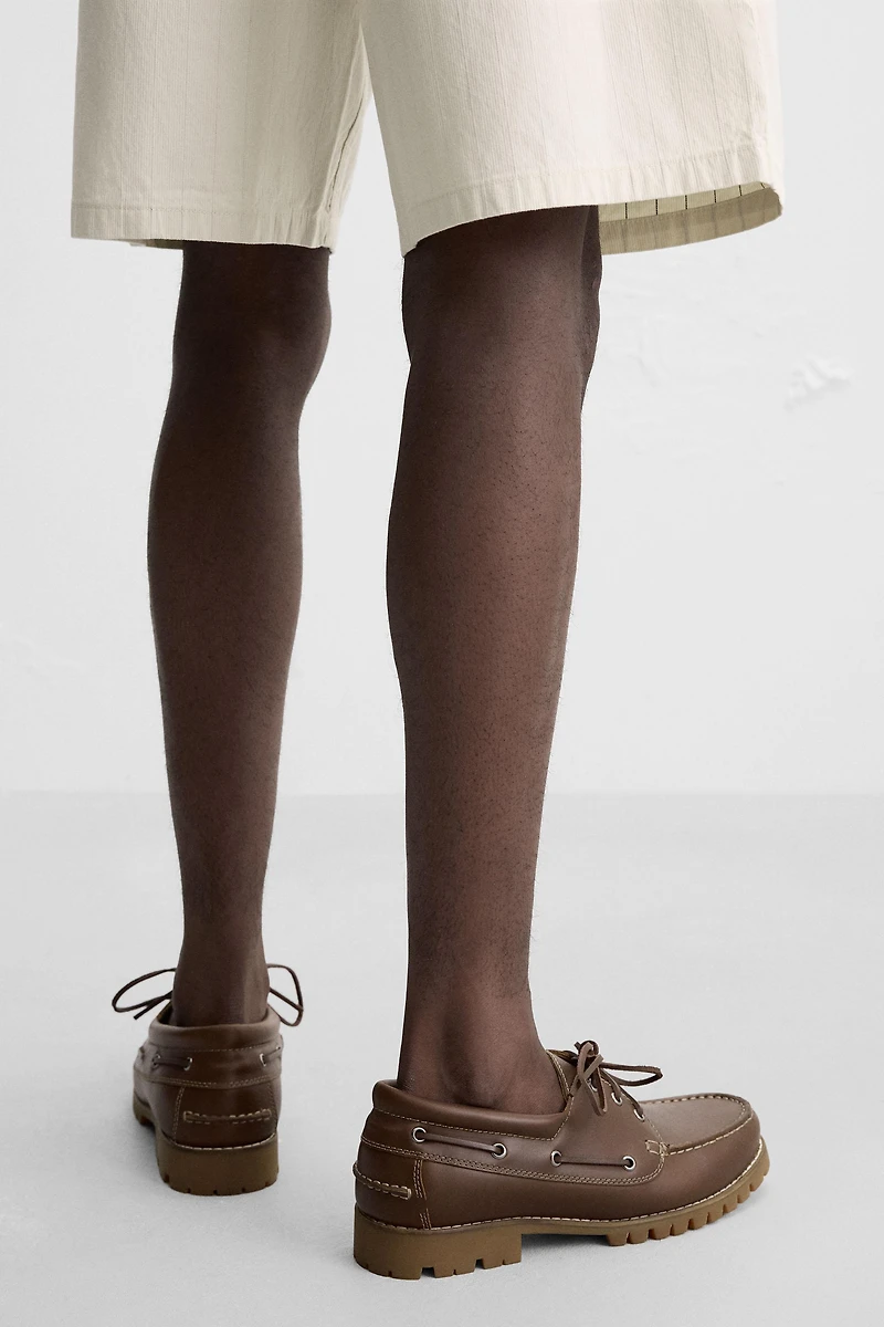 LEATHER BOAT SHOES