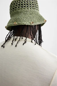 CROCHET SHELL HAT