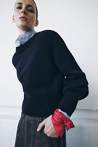 100% WOOL JUMPER WITH SHOULDER PADS