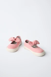 BAREFOOT SNEAKERS