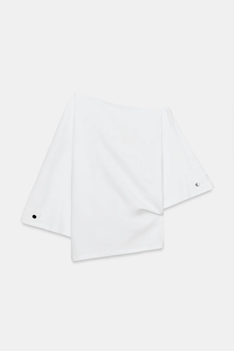 BUTTON BOAT NECK T-SHIRT