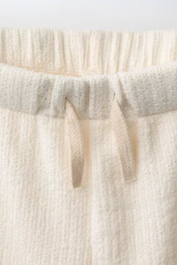 COMFORT TEXTURED SHORTS