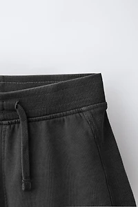 BERMUDA DE JOGGING EFFET DÉLAVÉ