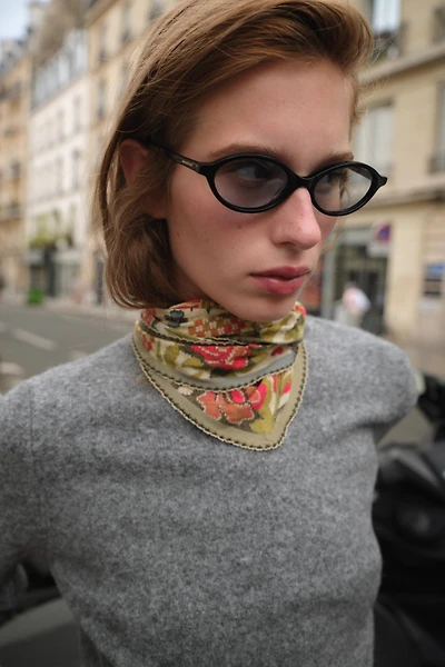 BANDANA IMPRIMÉ FLEURS DENTELLE