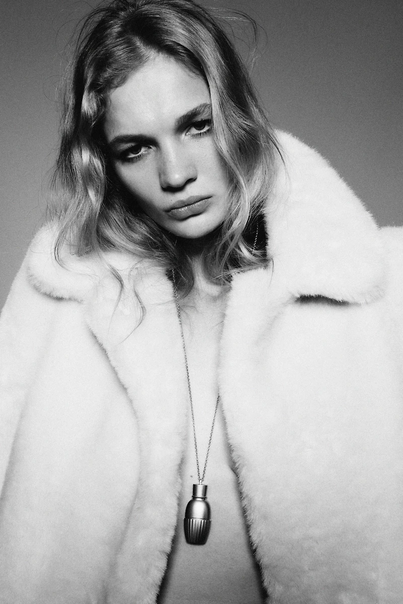 COEUR NOCTURNE COLLIER SET 75 ML (2.53 FL.OZ) + 1.6G (0.06 OZ).