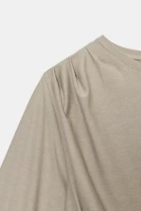 ASYMMETRIC PUFF SLEEVE TOP