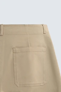 PLEATED WIDE FIT PANTS