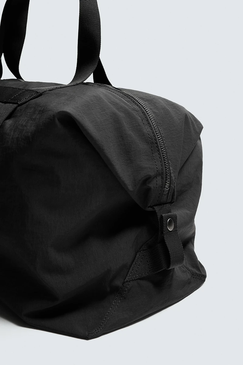 TECHNICAL DUFFEL BAG