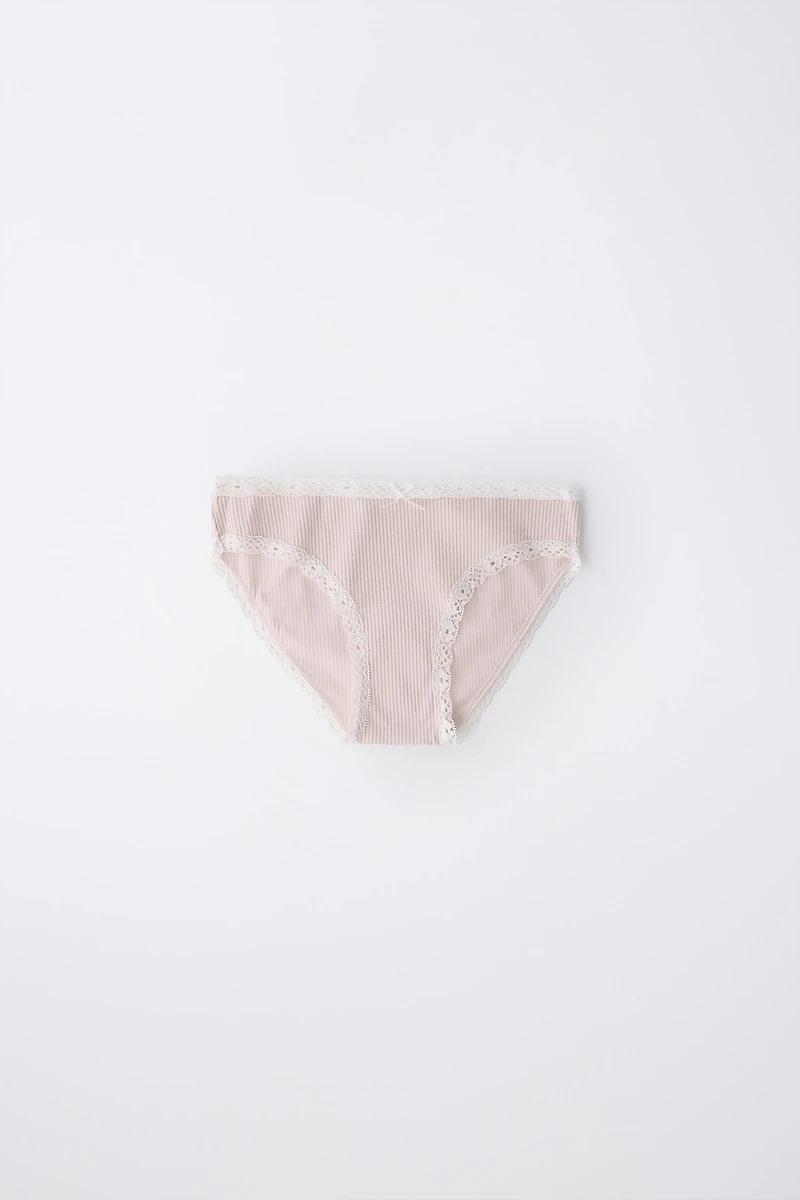 AGES 6-14/ THREE-PACK OF LACE TRIM UNDERWEAR
