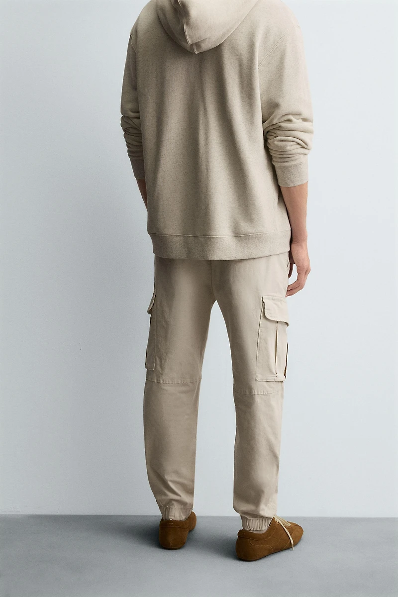 SLIM FIT CARGO PANTS