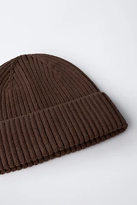 PLAIN KNIT HAT