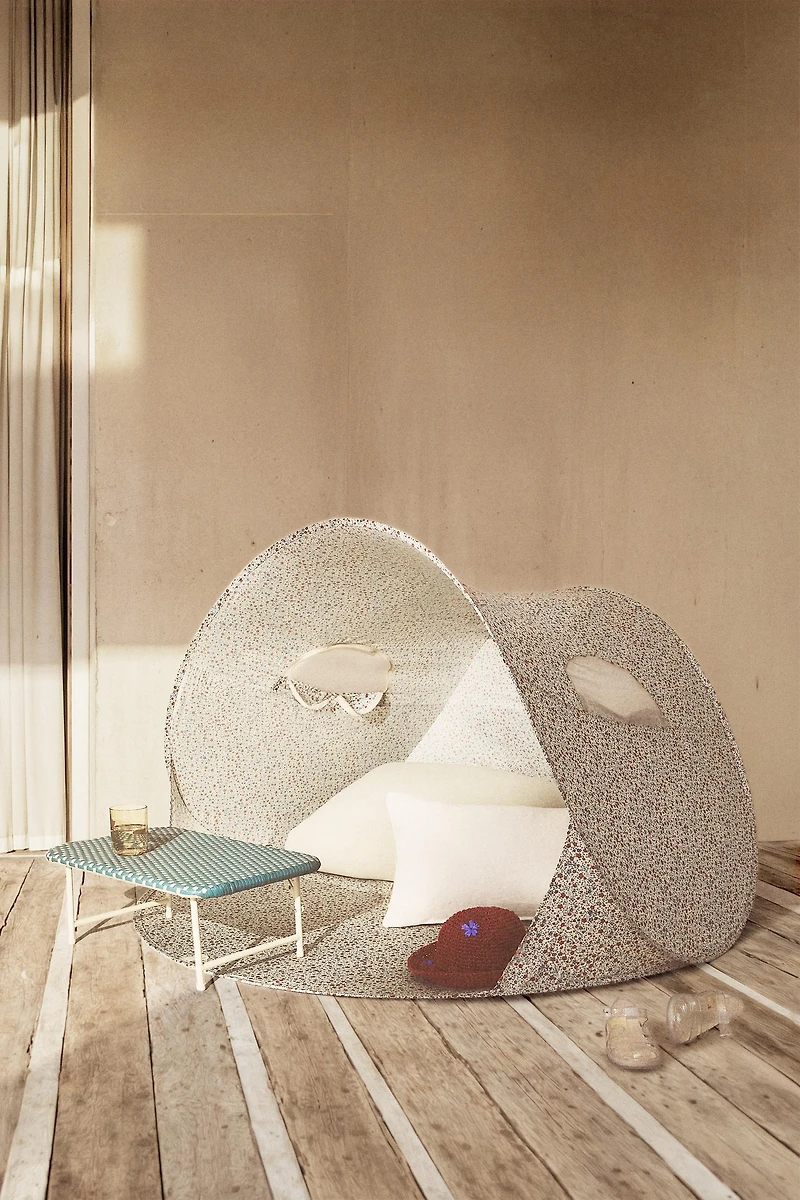 KIDS' FLORAL BEACH SHELTER TENT