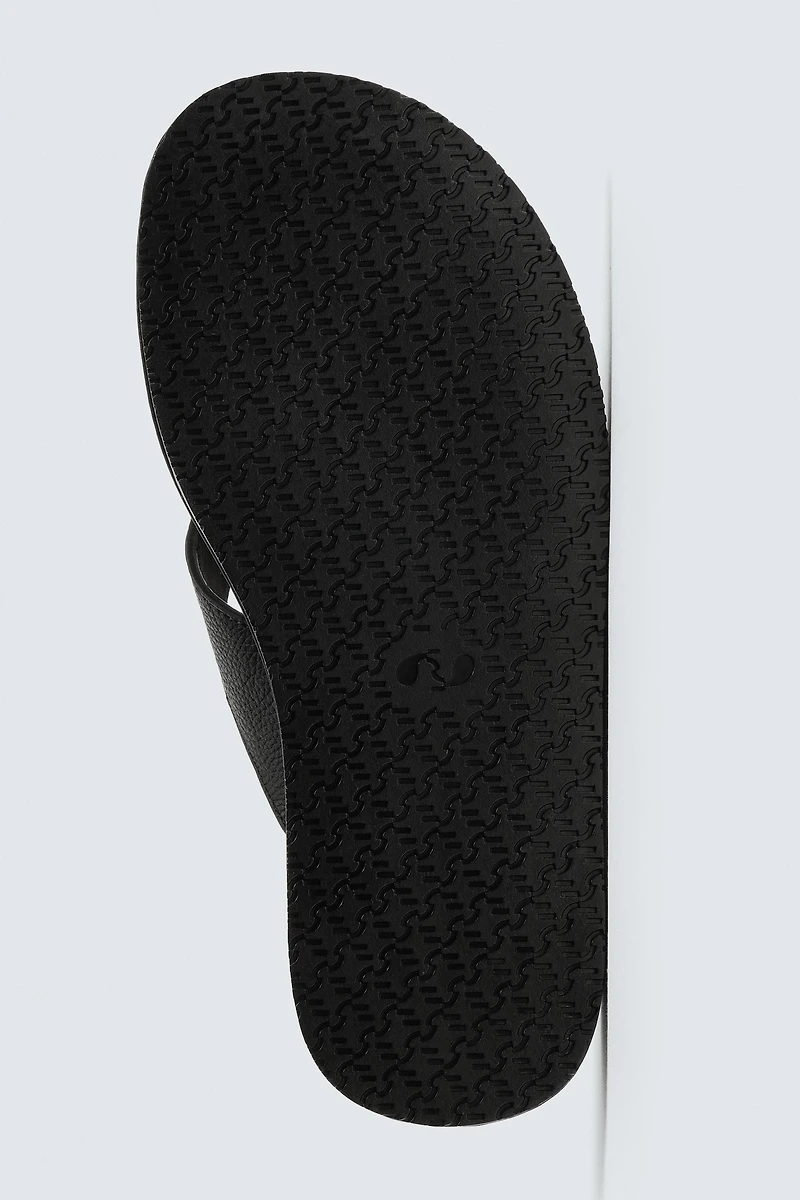 LEATHER STRAP SANDALS