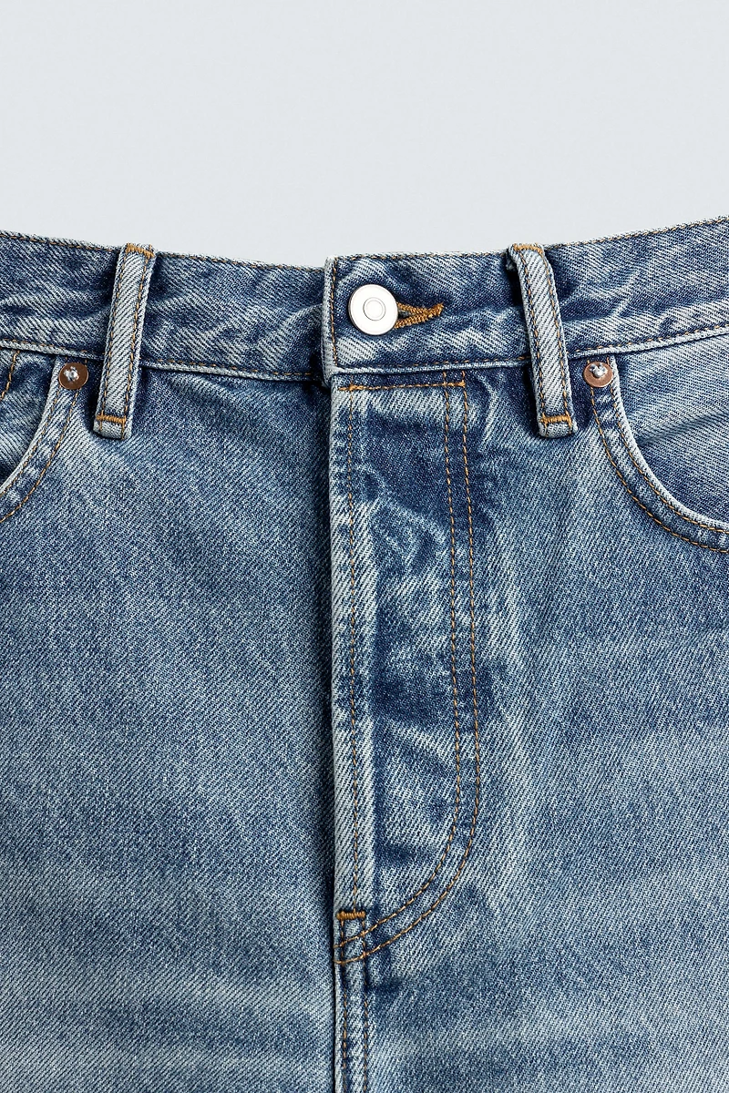 RELAXED STRAIGHT FIT LIMITED EDITION JEANS