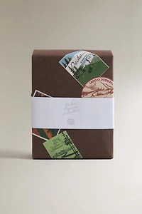 CAMPING BOX AND 32 STICKER SET