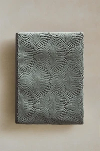 JACQUARD MOSAIC BATH TOWEL